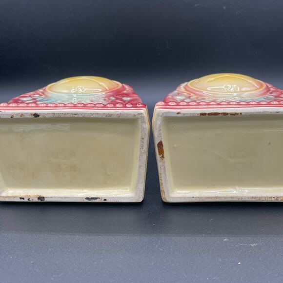 Vintage Shawnee Pottery Mantle Clock USA 530 Set of Two Hanging Wall Planters - Picture 7 of 14